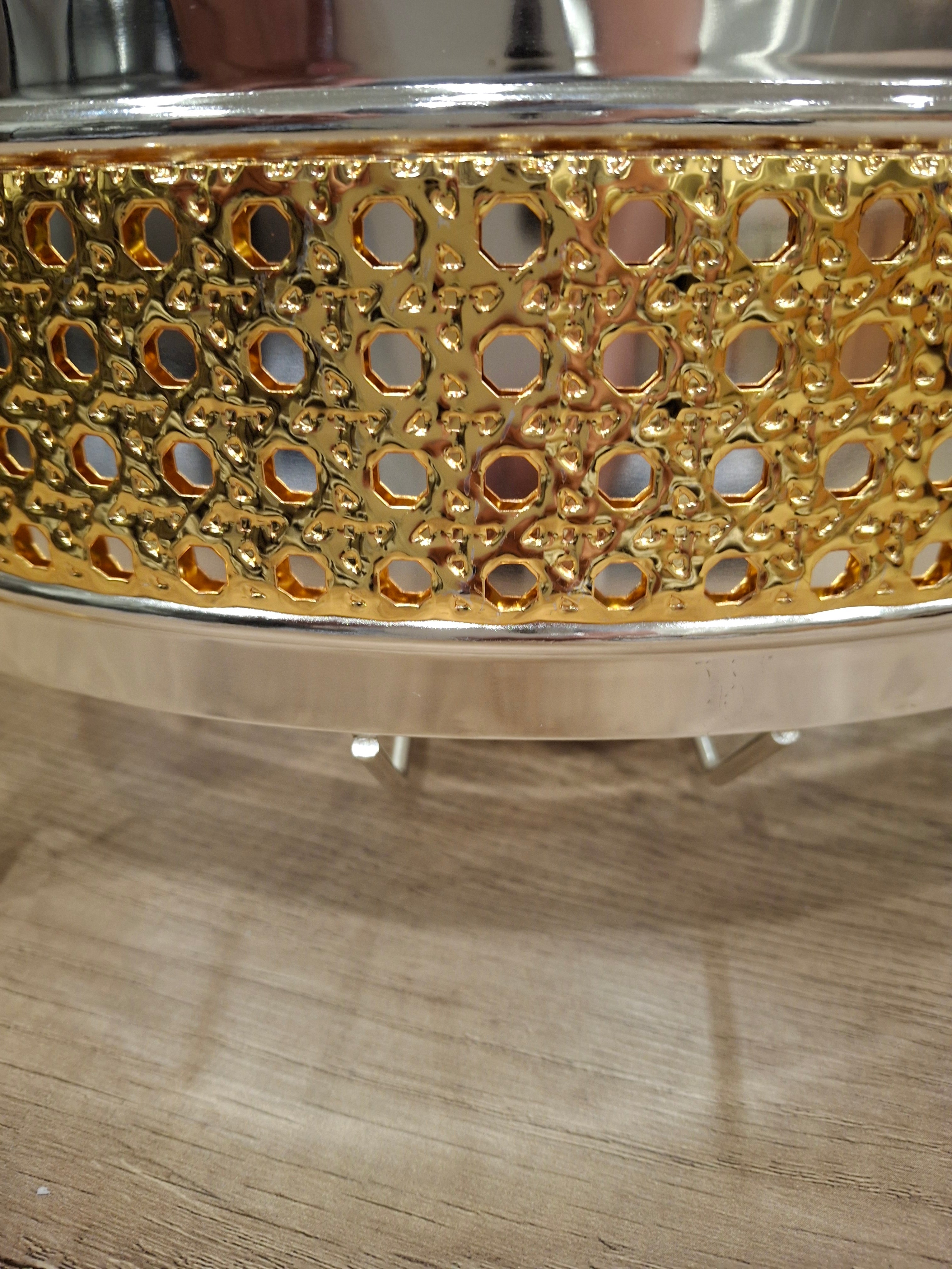 CHAFING DISHES DESIGNER COLLECTION OVAL W/FLOATING LID 2.2l SILVER/GOLD PROMO OFFER