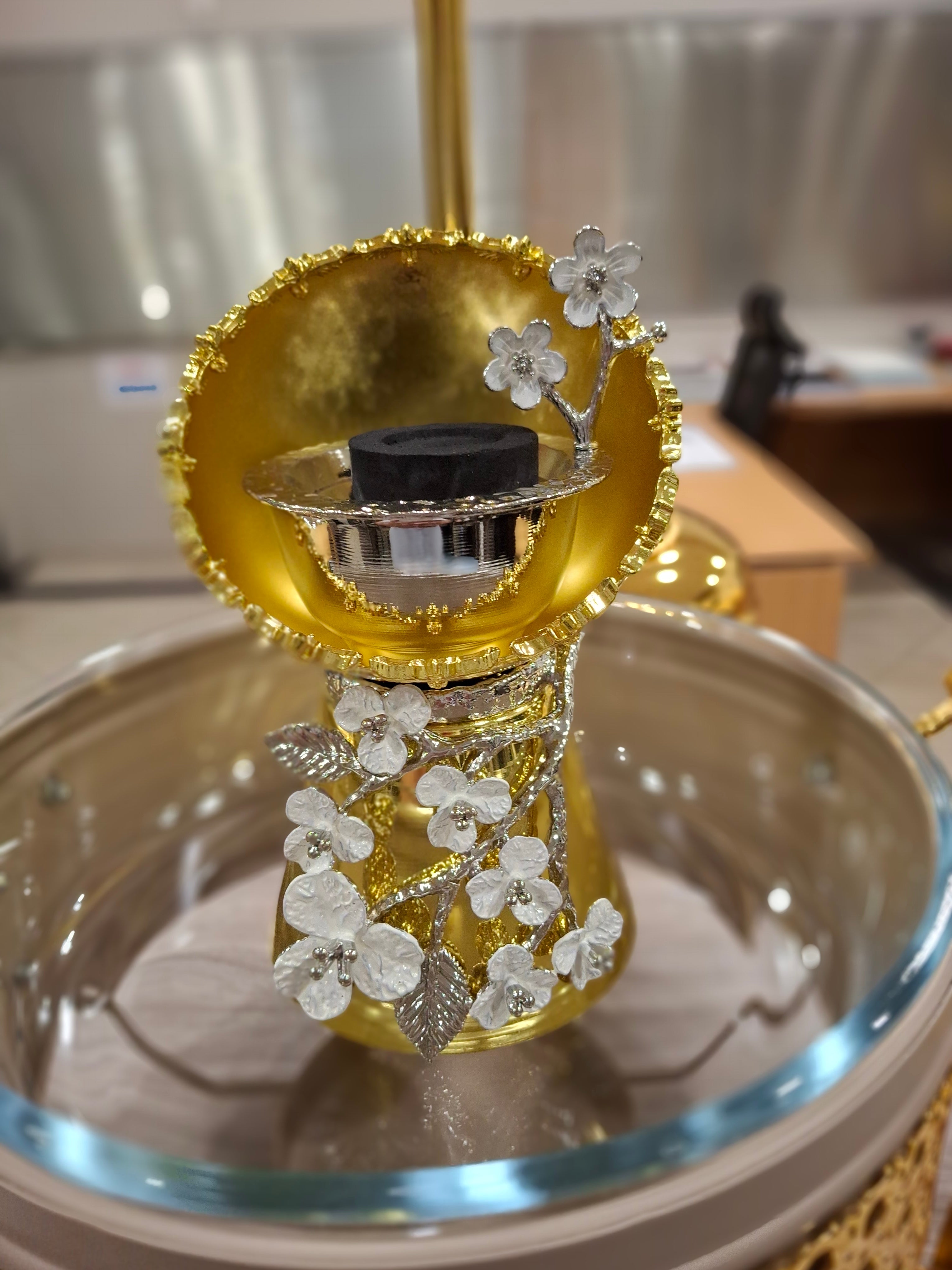 Burner- Ornate Floral detail on Golden Metal holder