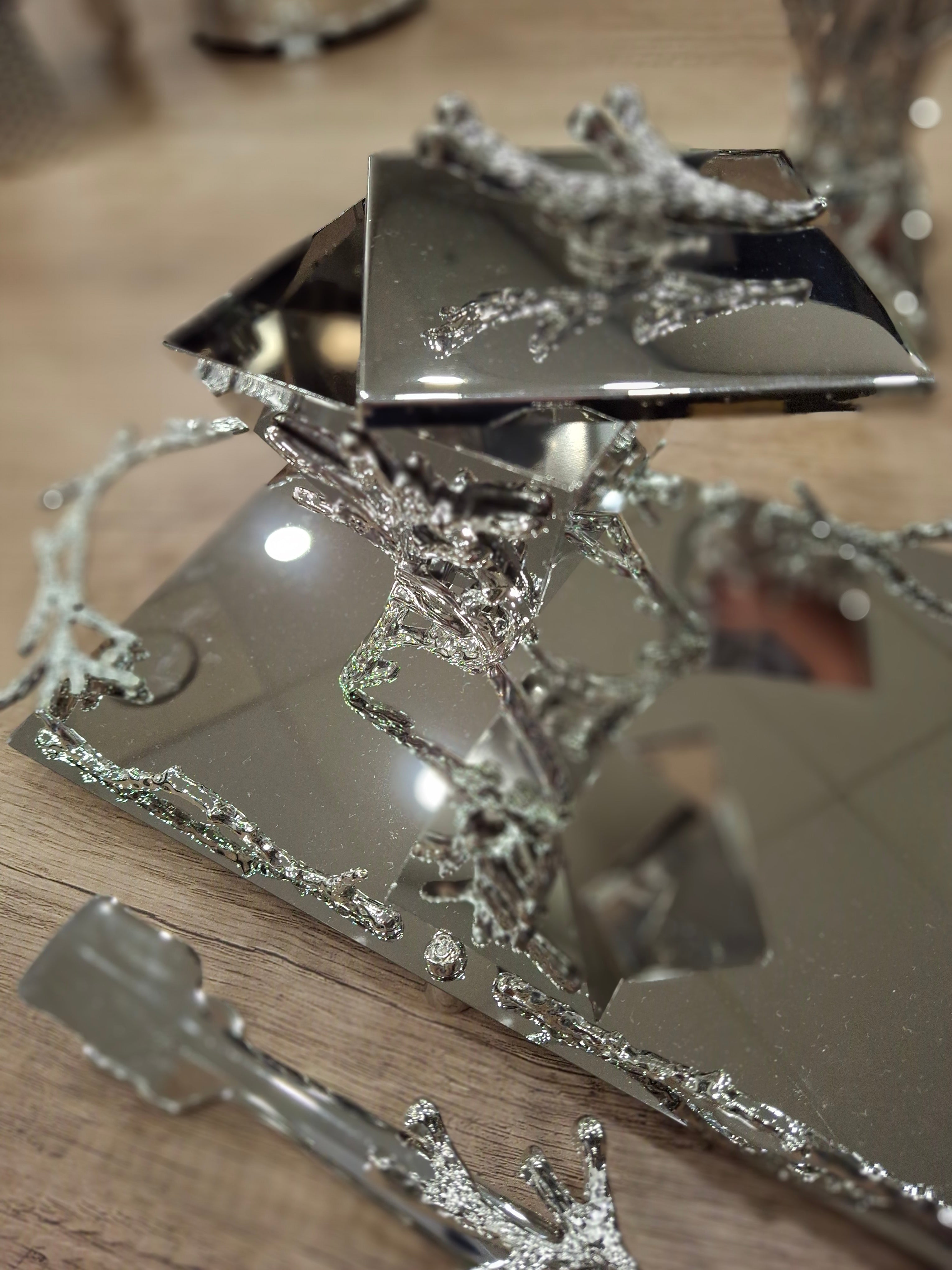 Burner Set Exclusive Metal and intricate detailing -4pc set EXCLUSIVE PROMO OFFER