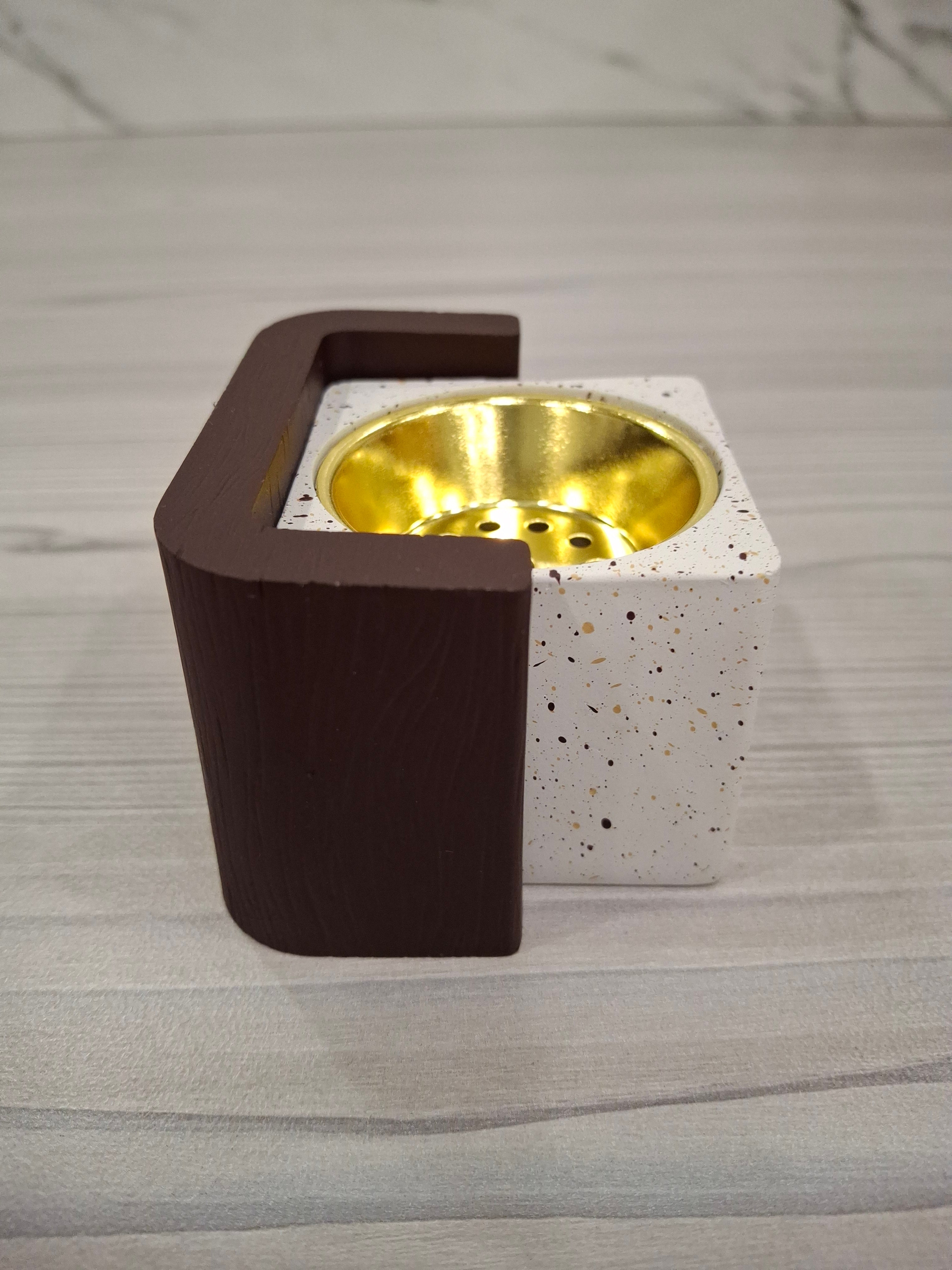 Burner Sml Square Modern Nordic design- concrete look with solid wood detailing