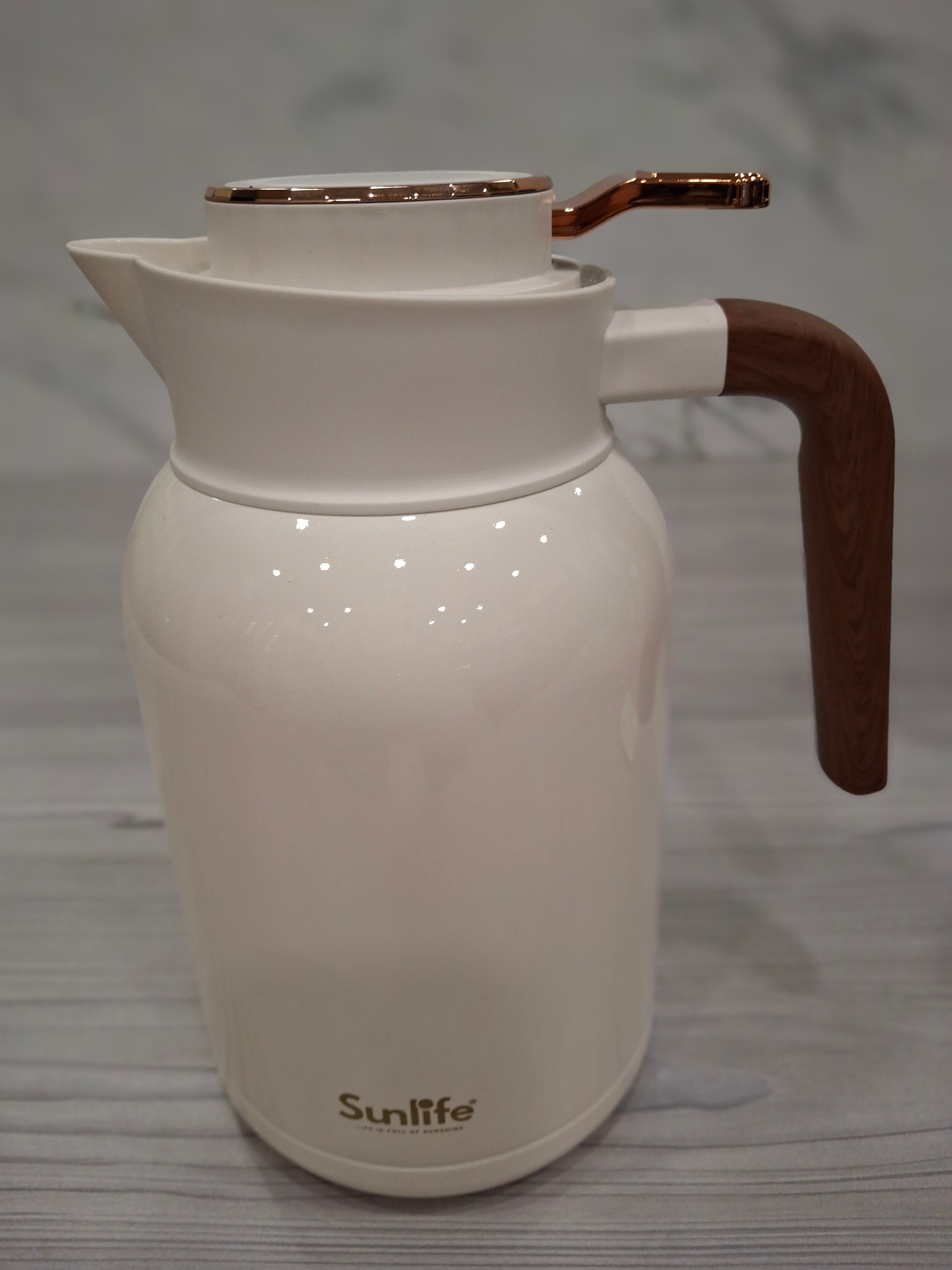 Flasks Modern stainless steel with wood look rose gold trigger lids 2litre