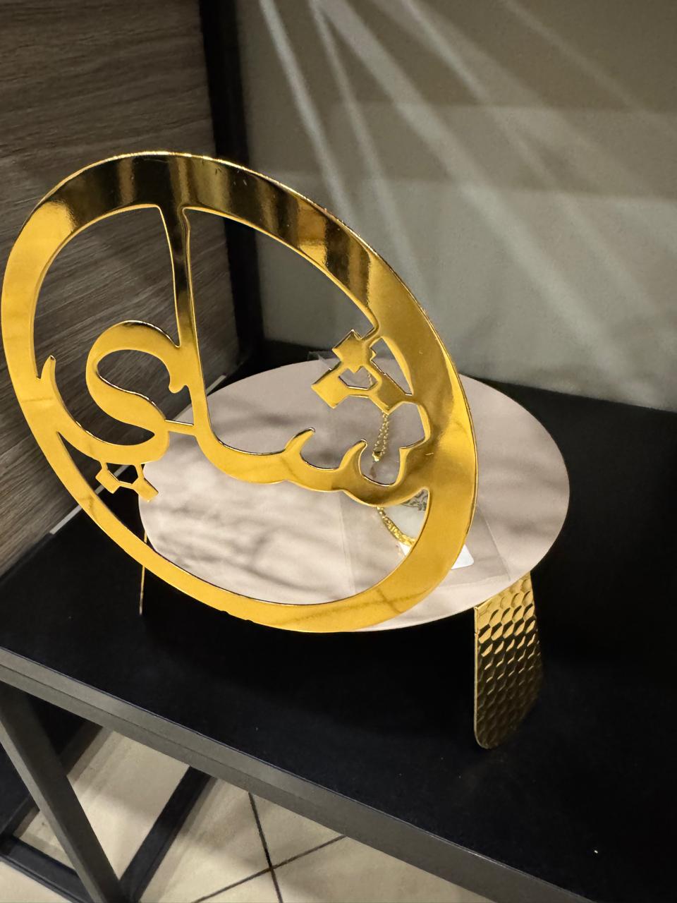 Flasks Arabian Inspired - Exclusive Ornate detailing Set Of Two 1l - Quality is unsurpassed