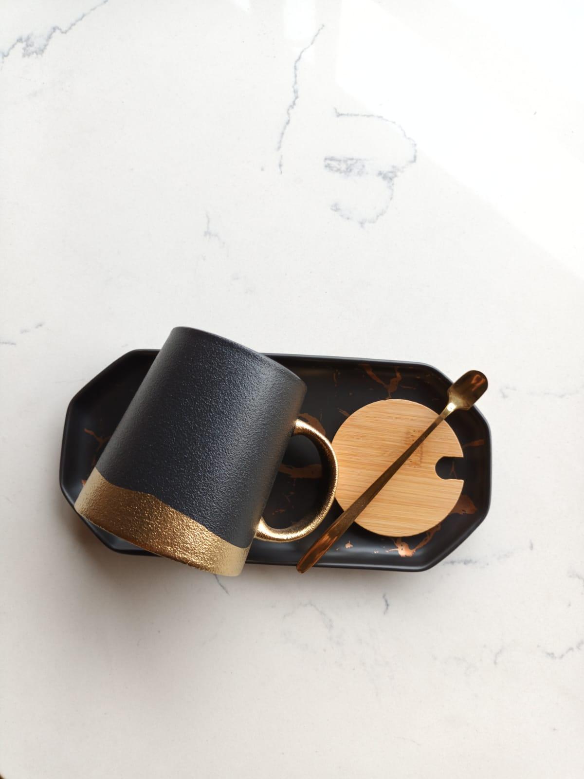 Ceramic Mug Set with Golden Base - Home And Trends