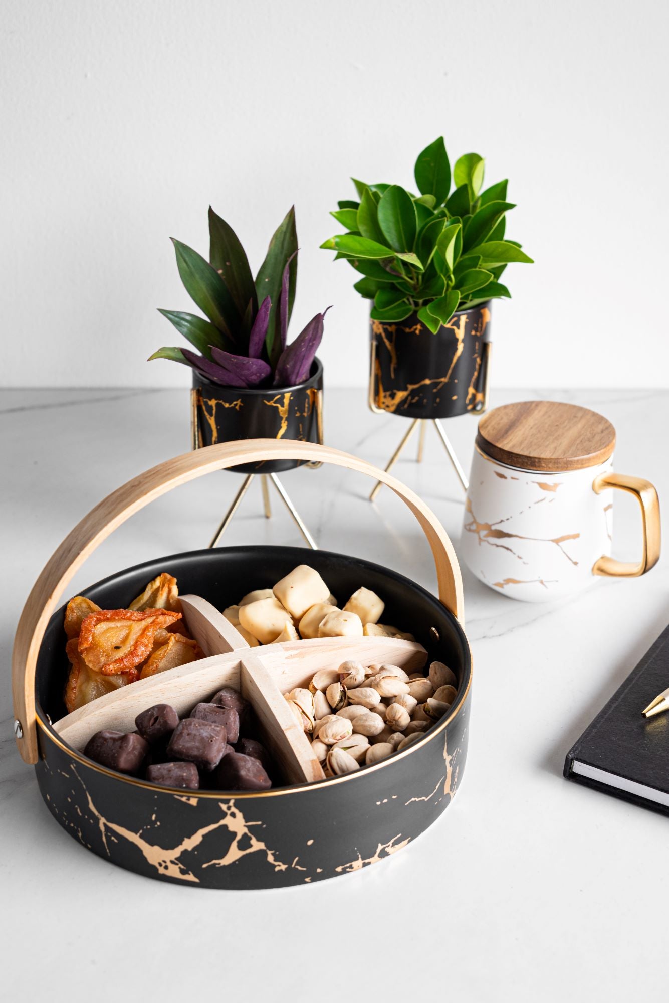 Marble Style Snack Bowl with wooden handle and removeable compartments - CLEARANCE DEAL
