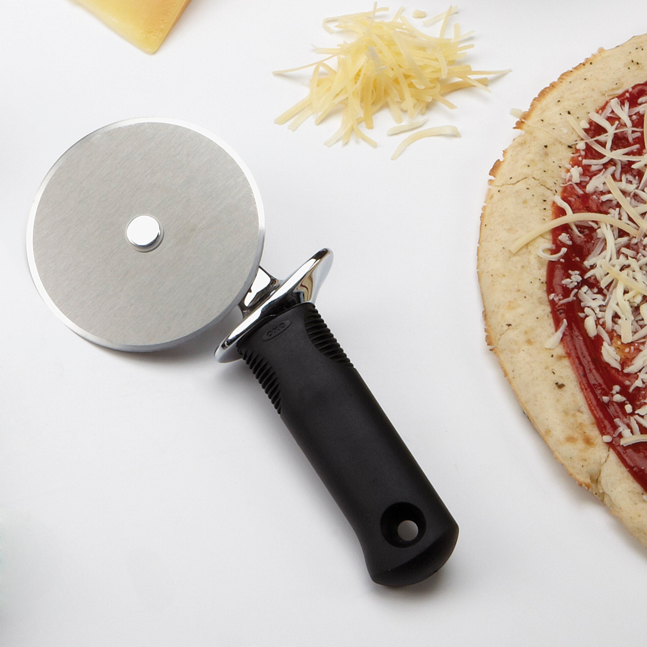 OXO Good Grips Black Pizza Wheel