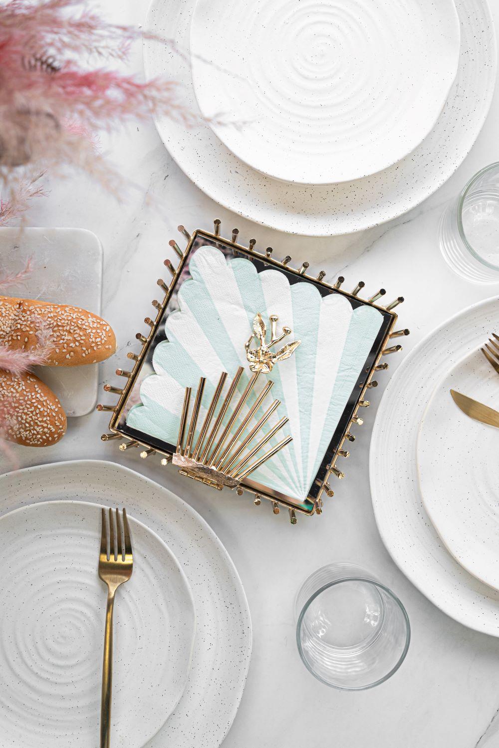 Golden Napkin Holder - Home And Trends