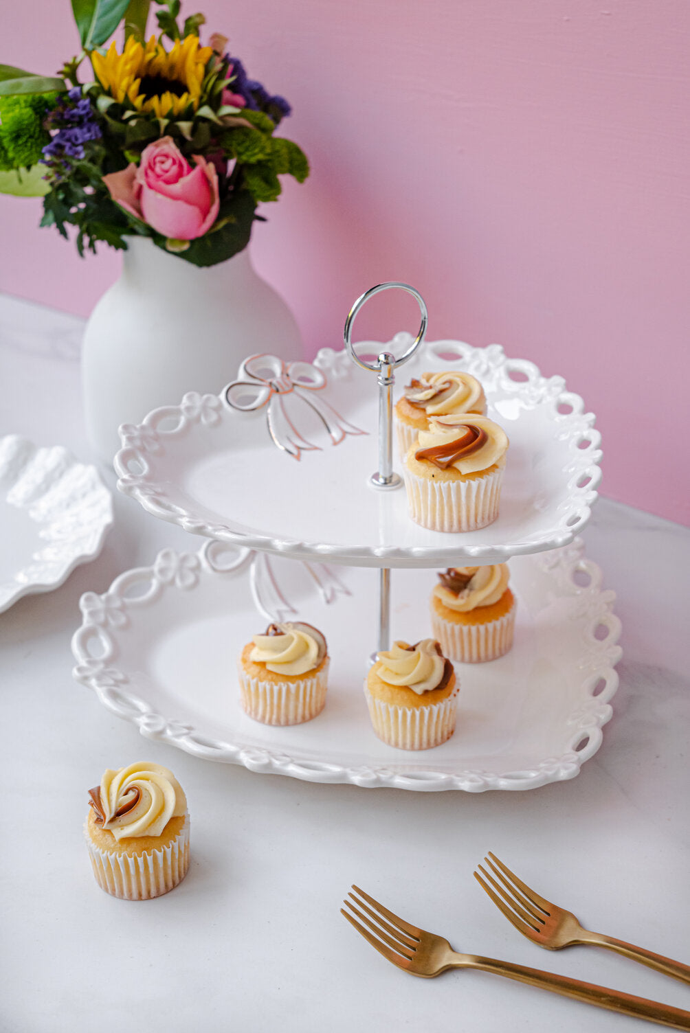 Lace Design Two-Tier Heart Shaped Server